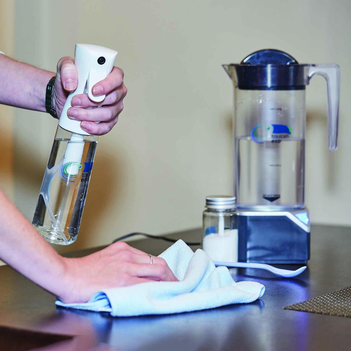 Toucan Eco Worktop Kit – Eco-Friendly Antibacterial & Antiviral Disinfectant Maker | Replaces Chemical Cleaners with Hypochlorous Acid Solution