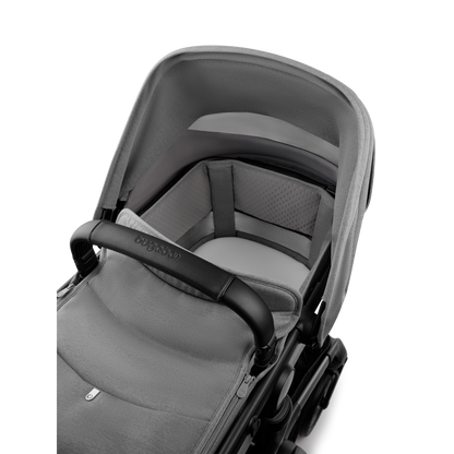Bugaboo Fox 5 Renew Complete & Free Bugaboo Giraffe Baby Rocker - Graphite/Moon-Grey